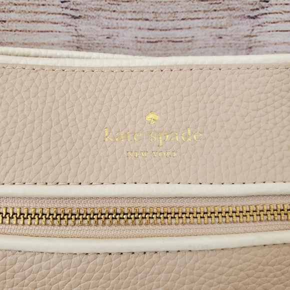 Kate Spade CHESTER STREET DESSI CROSSBODY - Picture 2 of 13